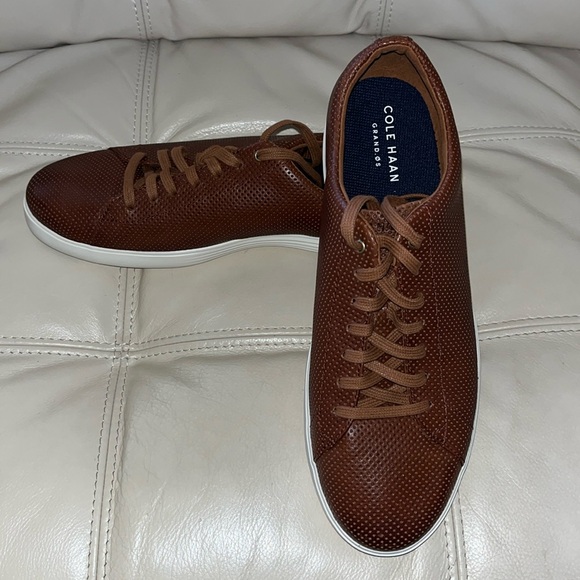 Men’s Cole Haan leather sneakers - Picture 2 of 4